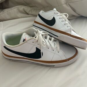 Nike Court Legacy 8.5